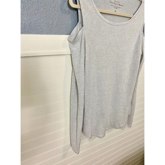Hollister Gray Long Sleeve Cold Shoulder Top - Picture 2 of 7